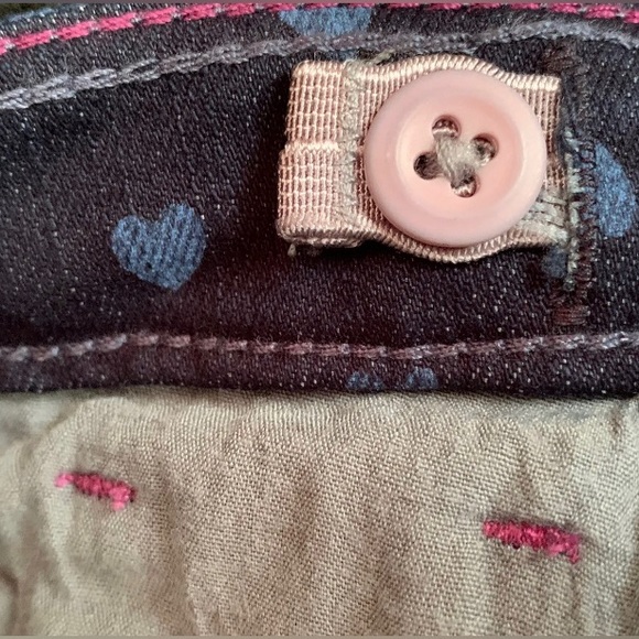 Levi's Girl's Jeans, Size 6X Reg, Polka Hearts, Adjustable Waist, NEW WITH TAGS! - Picture 6 of 7